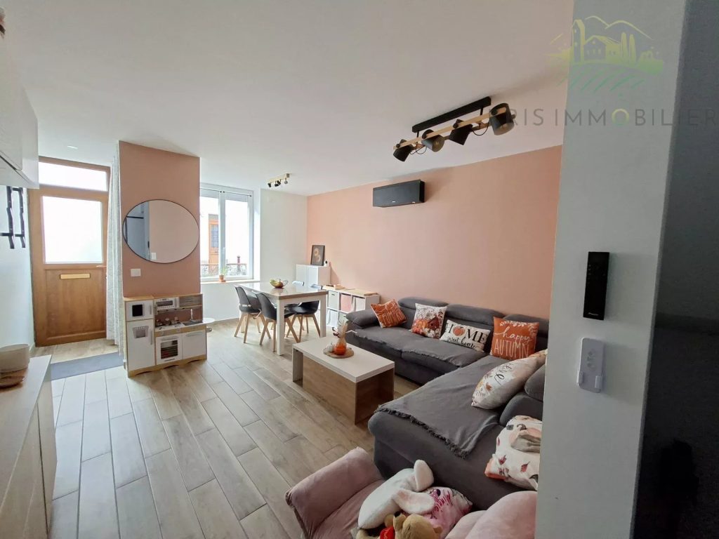 Maison de ville entièrement rénovée