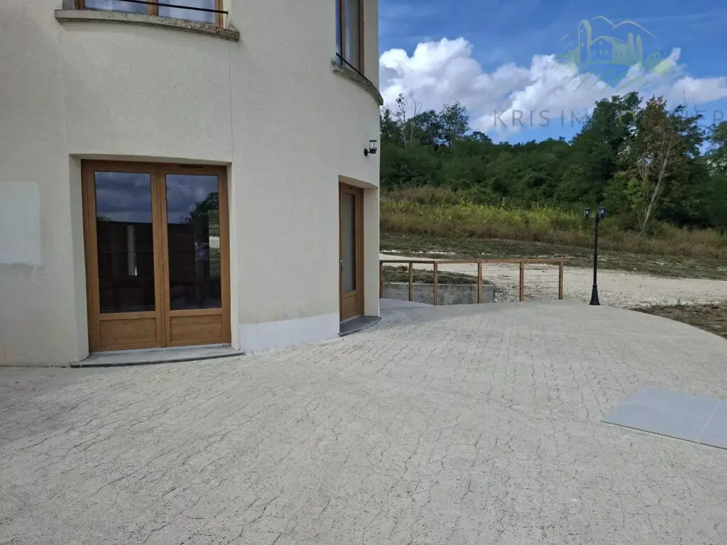 Charmant F4 rénové avec vue panoramique
