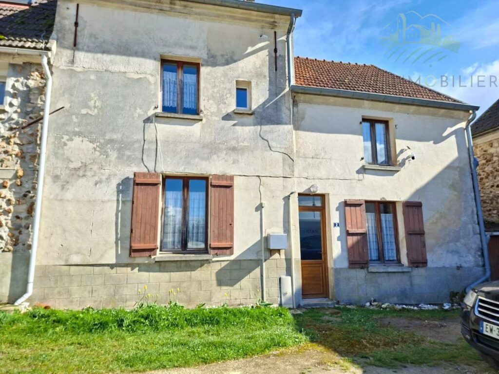 Maison villageoise meublée